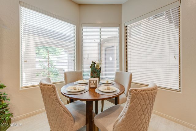 16420 N THOMPSON PEAK Parkway 1013, Scottsdale, AZ 85260