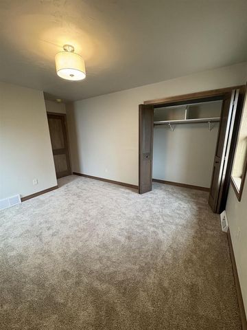 3373 GLENDALE AVENUE, Green Bay, WI 54313