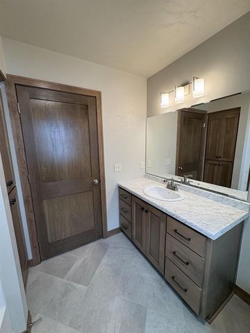 3373 GLENDALE AVENUE, Green Bay, WI 54313