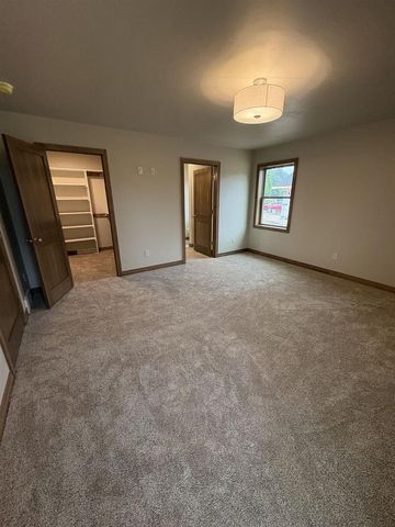 3373 GLENDALE AVENUE, Green Bay, WI 54313