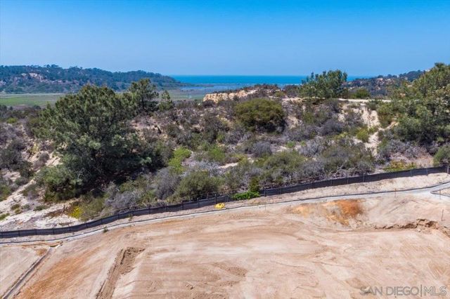 4 Via Del Mar, San Diego, CA 92130