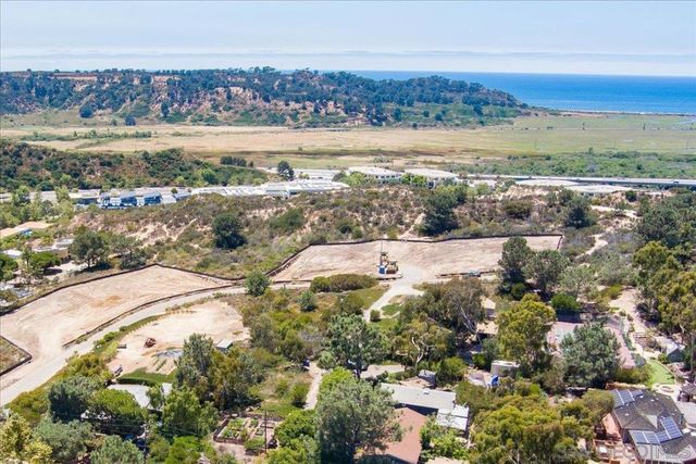 4 Via Del Mar, San Diego, CA 92130