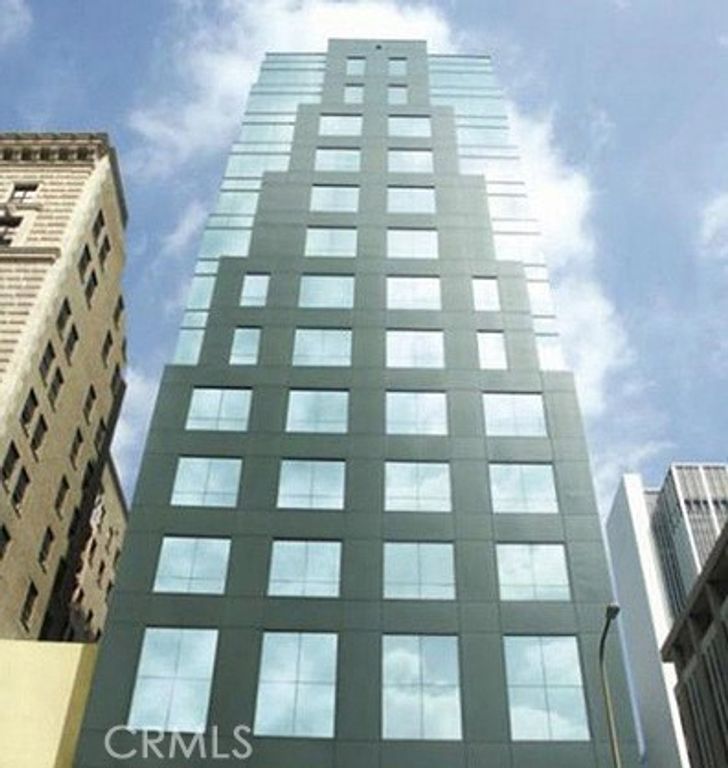 Image 9 of property listing at 655 Hope S 1605, Los Angeles, CA 90017