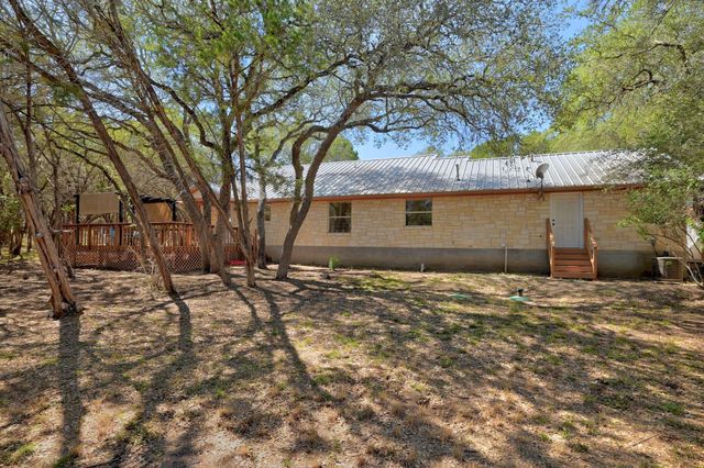 4207 Deer TRL, Spicewood, TX 78669