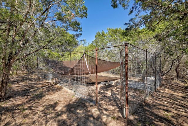 4207 Deer TRL, Spicewood, TX 78669