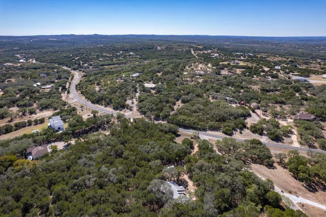 4207 Deer TRL, Spicewood, TX 78669