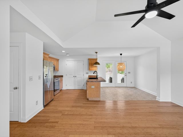 122 Larkin Springs Rd, Madison, TN 37115