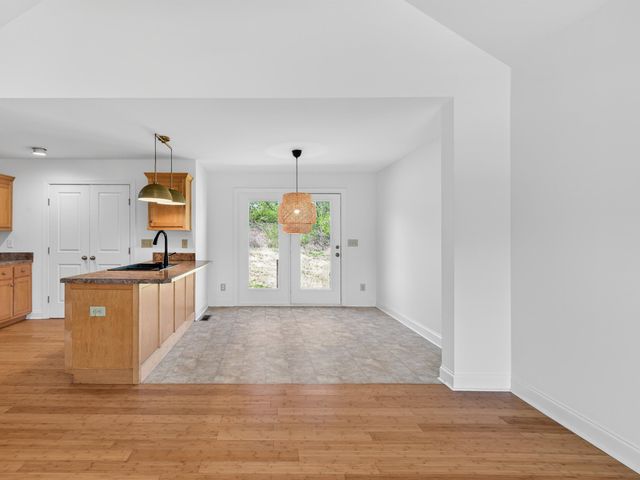 122 Larkin Springs Rd, Madison, TN 37115