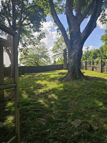 201 Shelbyville Mills Rd, Shelbyville, TN 37160