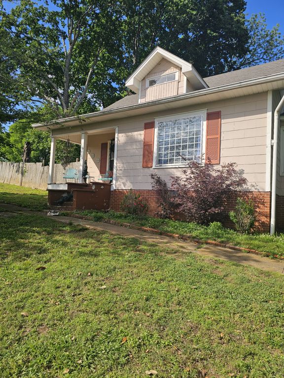 201 Shelbyville Mills Rd, Shelbyville, TN 37160