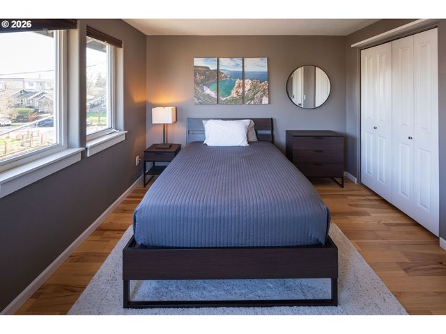 5527 Ne 13TH Ave, Portland, OR 97211