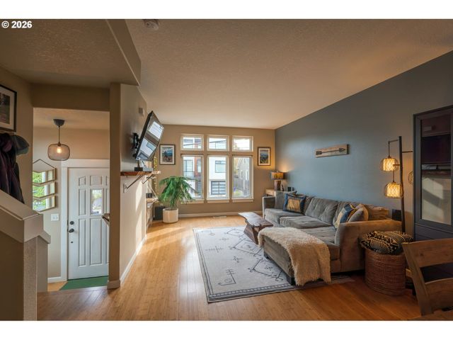 5527 Ne 13TH Ave, Portland, OR 97211