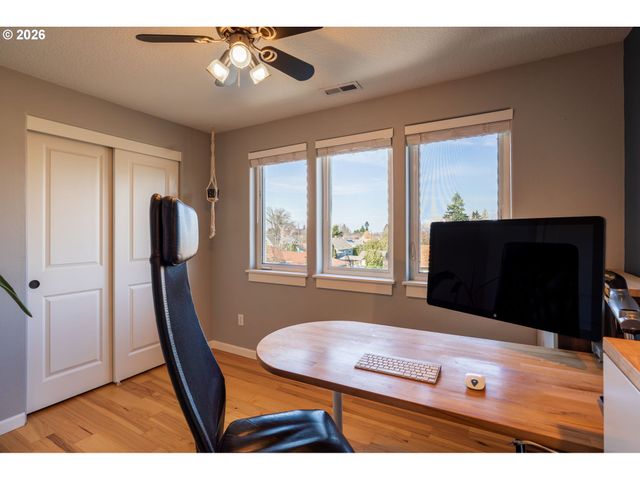 5527 Ne 13TH Ave, Portland, OR 97211