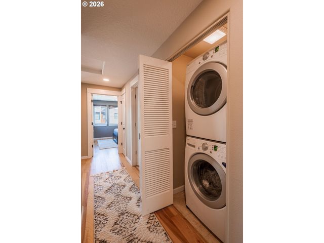 5527 Ne 13TH Ave, Portland, OR 97211