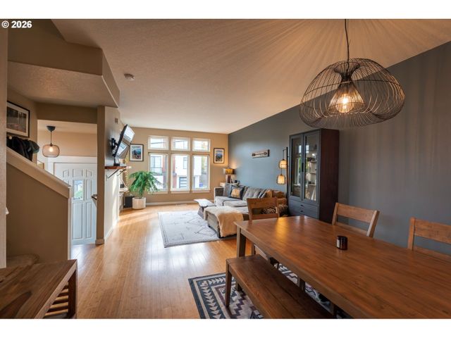 5527 Ne 13TH Ave, Portland, OR 97211