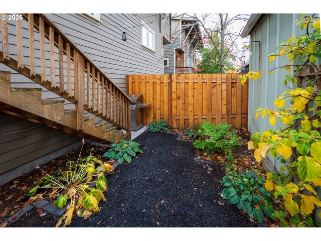 5527 Ne 13TH Ave, Portland, OR 97211