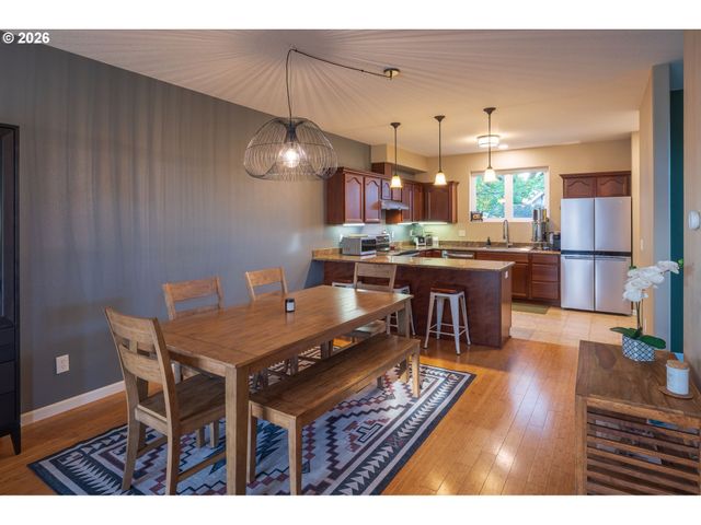 5527 Ne 13TH Ave, Portland, OR 97211