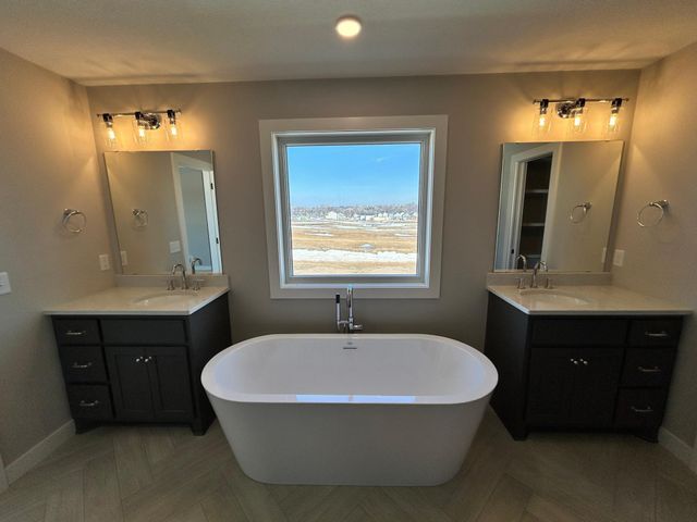 6610 108th Street S, Cottage Grove, MN 55016