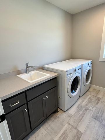 6610 108th Street S, Cottage Grove, MN 55016