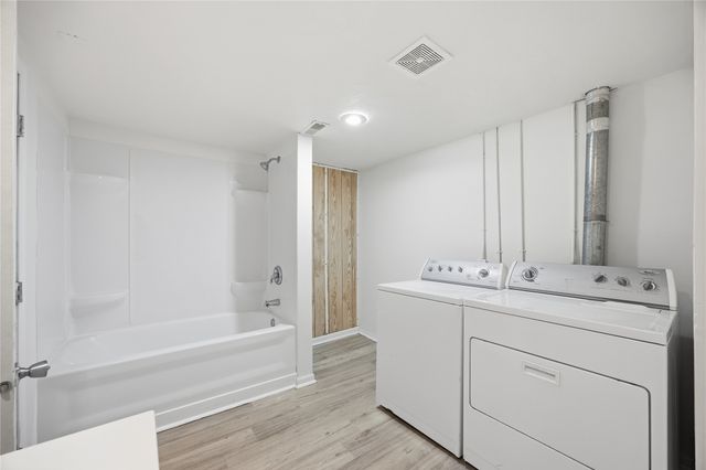 3711 37th Street, Des Moines, IA 50310