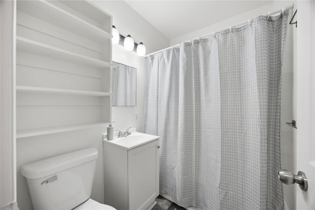 3711 37th Street, Des Moines, IA 50310