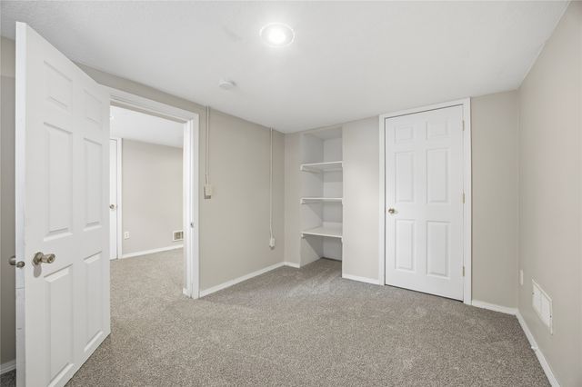 3711 37th Street, Des Moines, IA 50310