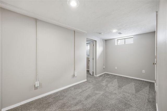 3711 37th Street, Des Moines, IA 50310