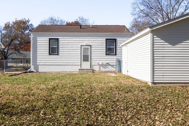 3711 37th Street, Des Moines, IA 50310