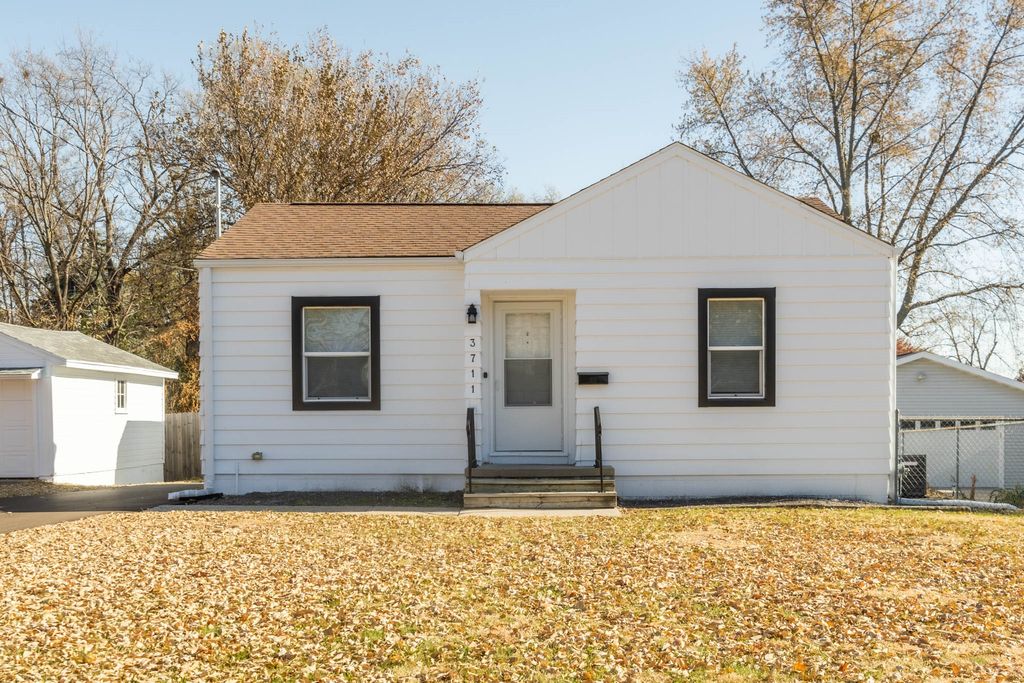 3711 37th Street, Des Moines, IA 50310