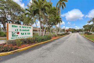 10825 SW 112 Avenue 6-215, Miami, FL 33176