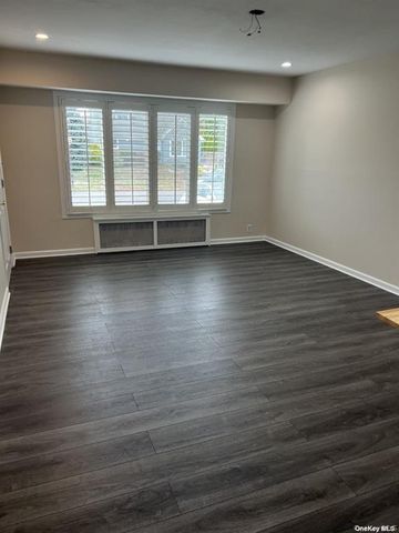 1227 Daffodil Lane, Wantagh, NY 11793