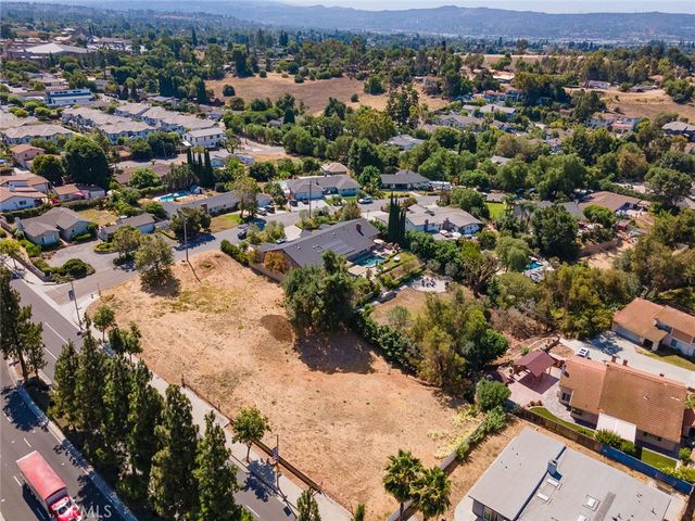 5001 Siesta Lane and Yorba Linda Blvd, Yorba Linda, CA 92886