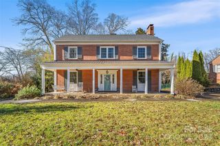 375 Montevista Avenue, Marion, NC 28752
