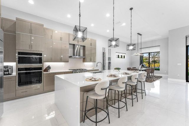 13198 Faberge Place, Palm Beach Gardens, FL 33418