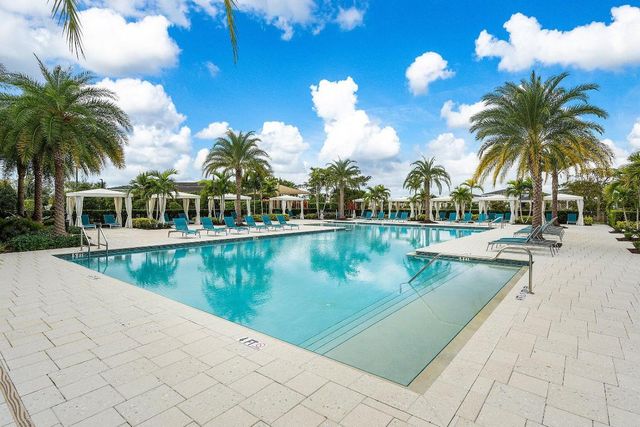 13198 Faberge Place, Palm Beach Gardens, FL 33418