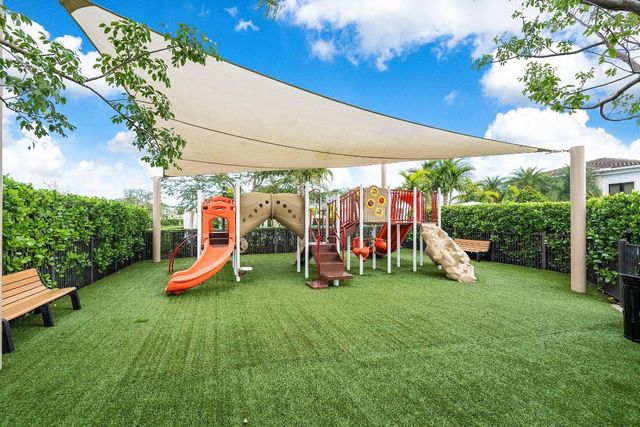 13198 Faberge Place, Palm Beach Gardens, FL 33418