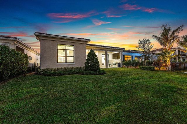 13198 Faberge Place, Palm Beach Gardens, FL 33418