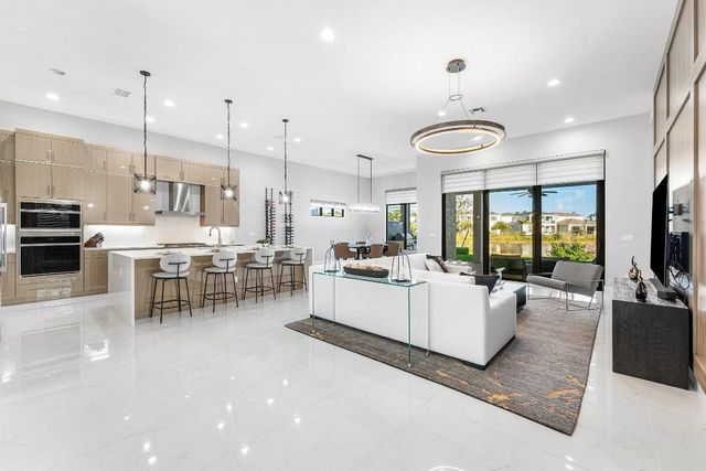 13198 Faberge Place, Palm Beach Gardens, FL 33418