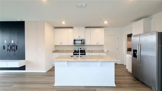 1346 CURRENT PLACE, Haines City, FL 33844