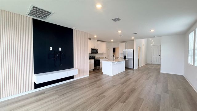 1346 CURRENT PLACE, Haines City, FL 33844