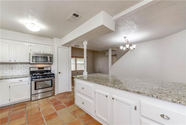 4200 Everest LN, Austin, TX 78727