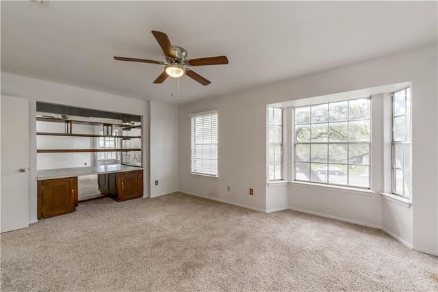 4200 Everest LN, Austin, TX 78727