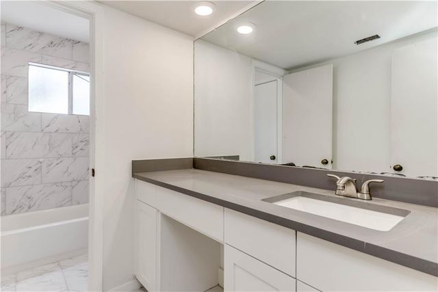 4200 Everest LN, Austin, TX 78727