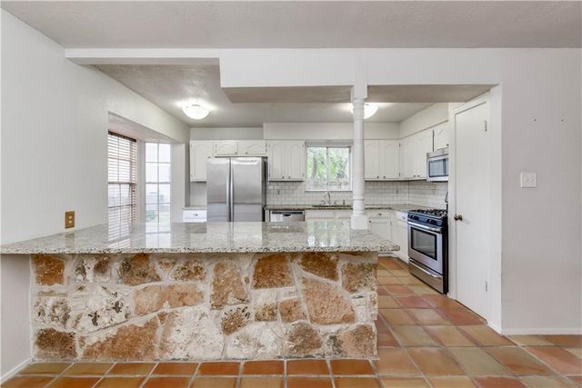 4200 Everest LN, Austin, TX 78727