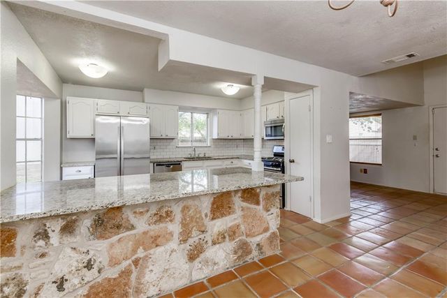 4200 Everest LN, Austin, TX 78727