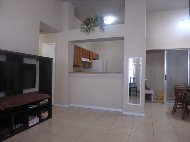 11552 Springshire Drive, Houston, TX 77066