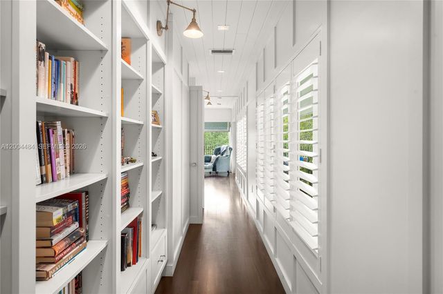 600 Conde Ave, Coral Gables, FL 33156