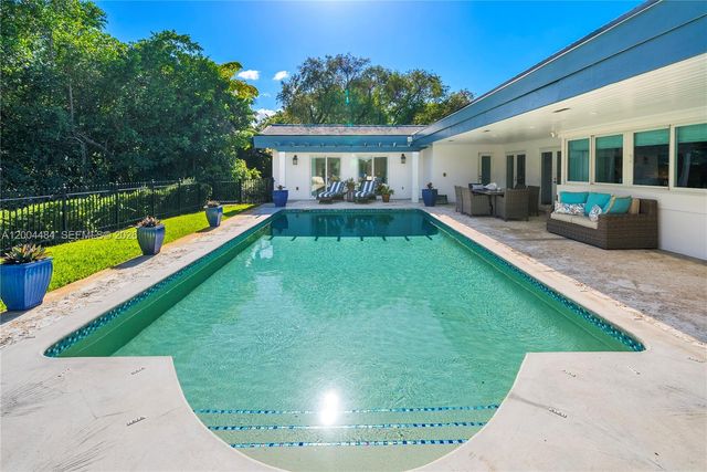 600 Conde Ave, Coral Gables, FL 33156