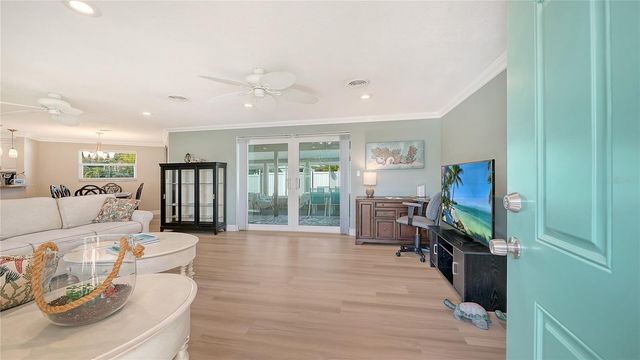 6620 AVENUE C, Sarasota, FL 34231