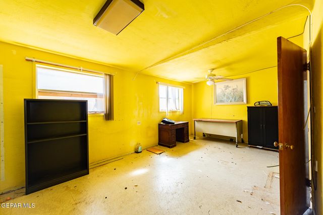 6240 PAPAGO Road, El Paso, TX 79905